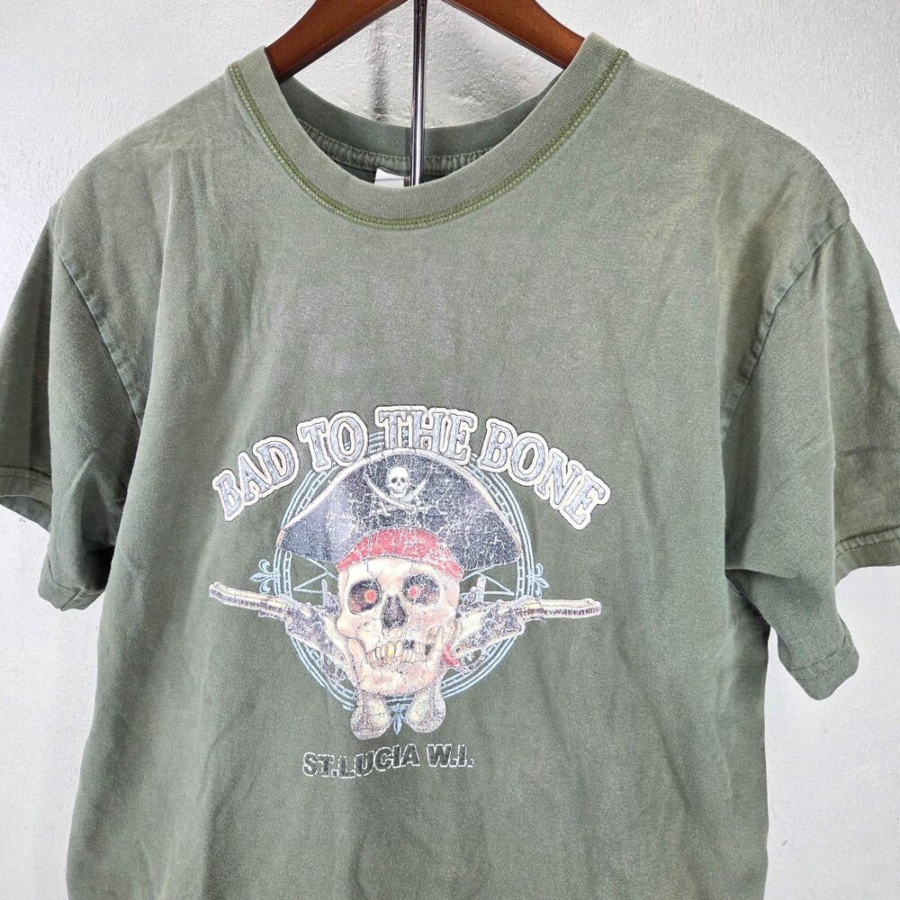 Vintage 90s Sham's St. Lucia Bad To The Bone Pirate Skull Graphic Tee Sz L